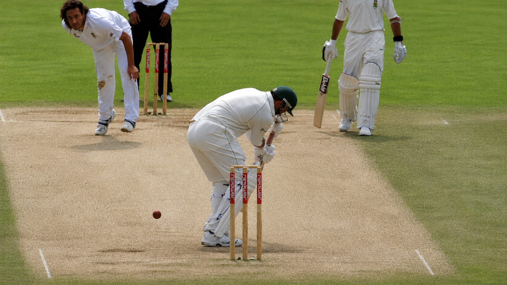 how to play yorker ball in cricket